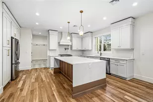 908 Maple Ln, East Meadow, NY 11554 - Photo 7
