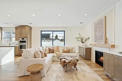 908 Maple Lane, East Meadow, NY 11554 - Photo 11