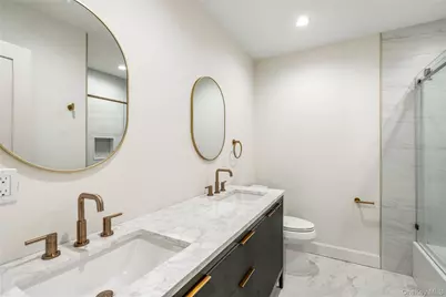 908 Maple Lane, East Meadow, NY 11554 - Photo 23