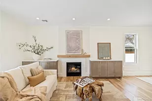 908 Maple Ln, East Meadow, NY 11554 - Photo 9