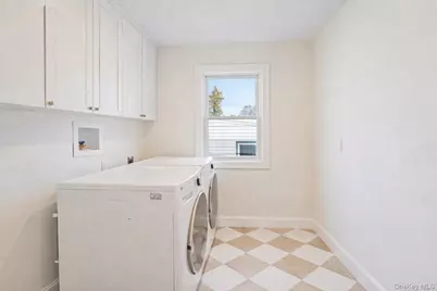 908 Maple Lane, East Meadow, NY 11554 - Photo 27