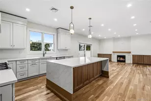 908 Maple Ln, East Meadow, NY 11554 - Photo 5