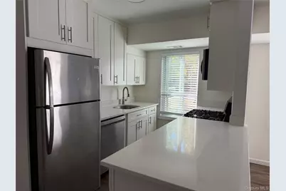 15 Denver Court #15, Coram, NY 11727 - Photo 3