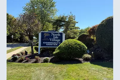 15 Denver Court #15, Coram, NY 11727 - Photo 11