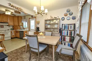 911 Covert Ave, New Hyde Park, NY 11040 - Photo 9