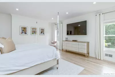 32 Sycamore Drive, East Moriches, NY 11940 - Photo 27