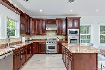 32 Sycamore Drive, East Moriches, NY 11940 - Photo 21