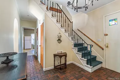 184-51 Hovenden Road, Jamaica, NY 11432 - Photo 3