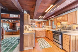 31 Barrett Cir Ct, Carmel, NY 10512 - Photo 9