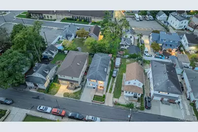 138 Carnegie Avenue, Elmont, NY 11003 - Photo 27