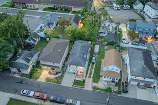 138 Carnegie Ave, Elmont, NY 11003 - Photo 27