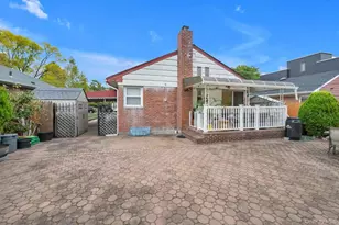 50-20 228th St, Oakland Gardens, NY 11364 - Photo 15