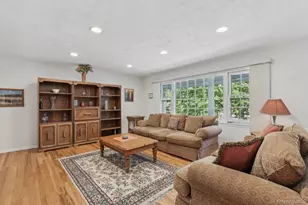 203 Hilltop Dr, Nyack, NY 10960 - Photo 5