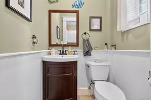 7 Ransom Ave, Sea Cliff, NY 11579 - Photo 21