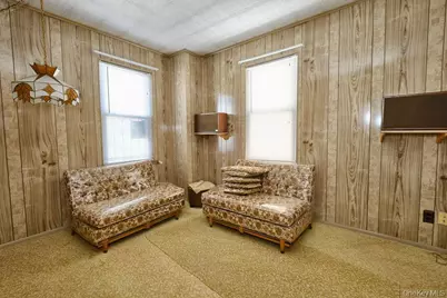 86-41 55th Avenue, Elmhurst, NY 11373 - Photo 19