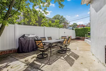 2 Bryn Mawr Place #1st floor, Yonkers, NY 10701 - Photo 23