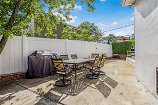 2 Bryn Mawr Pl, Yonkers, NY 10701 - Photo 23