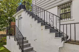 2 Bryn Mawr Pl, Yonkers, NY 10701 - Photo 21