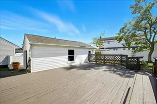 2846 Walter Rd, Wantagh, NY 11793 - Photo 27