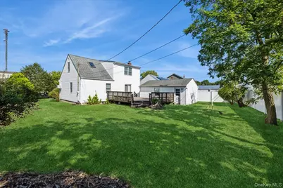 2846 Walter Road, Wantagh, NY 11793 - Photo 31