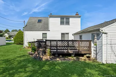 2846 Walter Road, Wantagh, NY 11793 - Photo 33