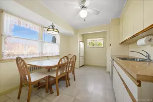 2846 Walter Rd, Wantagh, NY 11793 - Photo 7