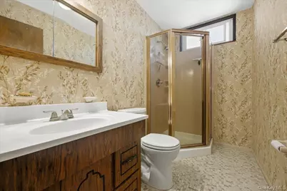 2846 Walter Road, Wantagh, NY 11793 - Photo 23