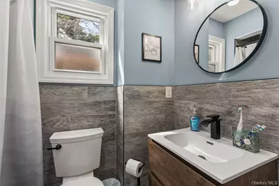 19 Gamecock Lane, Babylon, NY 11702 - Photo 13