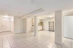 44 Apple Tree Dr, Hauppauge, NY 11788 - Photo 21