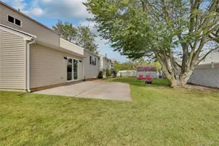 209 Tree Ave, Central Islip, NY 11722 - Photo 27