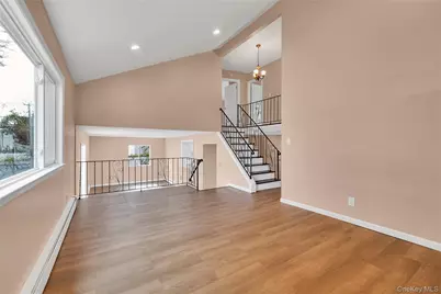 209 Tree Avenue, Central Islip, NY 11722 - Photo 13