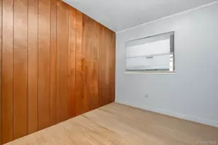 67-72 78th St, Middle Village, NY 11379 - Photo 17