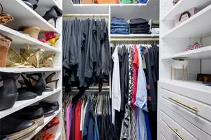 300 Martine Ave, White Plains, NY 10601 - Photo 23