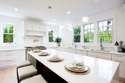 108 Tanners Pond Road, Garden City, NY 11530 - Photo 7