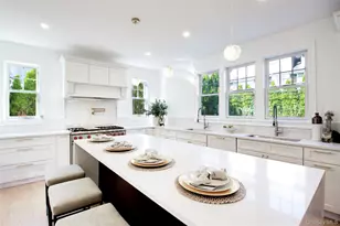 108 Tanners Pond Rd, Garden City, NY 11530 - Photo 7