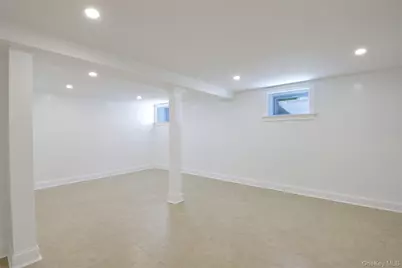 108 Tanners Pond Road, Garden City, NY 11530 - Photo 25