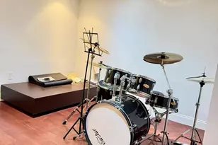 17 Livingston Ave, Jericho, NY 11753 - Photo 25