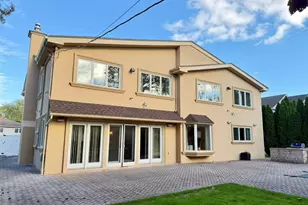 17 Livingston Ave, Jericho, NY 11753 - Photo 3