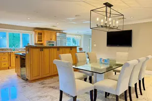 17 Livingston Ave, Jericho, NY 11753 - Photo 17