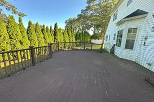 2 East Ave, Coram, NY 11727 - Photo 17