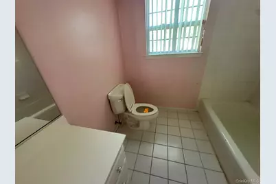 2 East Avenue, Coram, NY 11727 - Photo 15