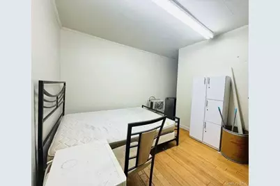 105-04 Liberty Avenue, Ozone Park, NY 11417 - Photo 7