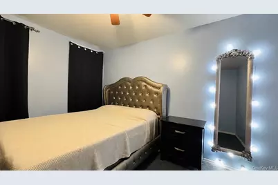 105-04 Liberty Avenue, Ozone Park, NY 11417 - Photo 7