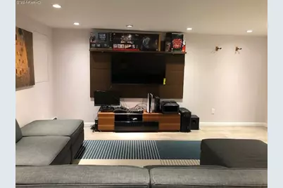 12-31 Robin Lane #Triplex, Bayside, NY 11360 - Photo 11