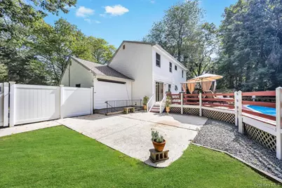 46 -4 Oak Street #A, Centereach, NY 11720 - Photo 25