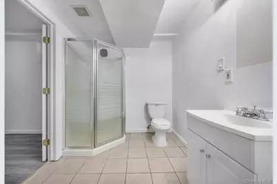 46 -4 Oak Street #A, Centereach, NY 11720 - Photo 33