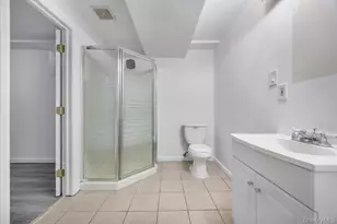 46 -4 Oak St, Centereach, NY 11720 - Photo 33