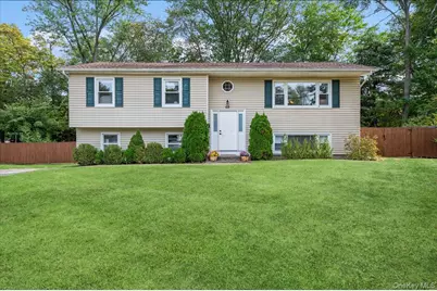 69 Carolina Drive, New City, NY 10956 - Photo 1