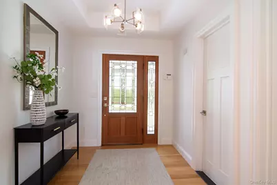 27 Hawthorne Way, Hartsdale, NY 10530 - Photo 3