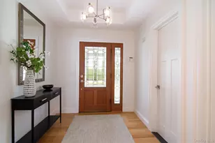 27 Hawthorne Way, Hartsdale, NY 10530 - Photo 3